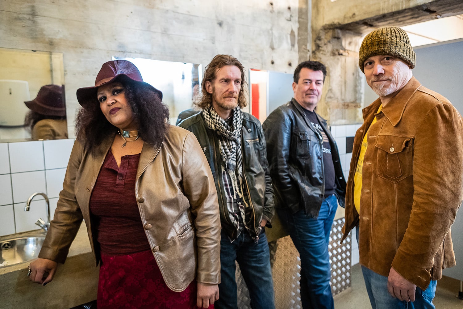Johnny Clark and the Outlaws and DeDe Priest