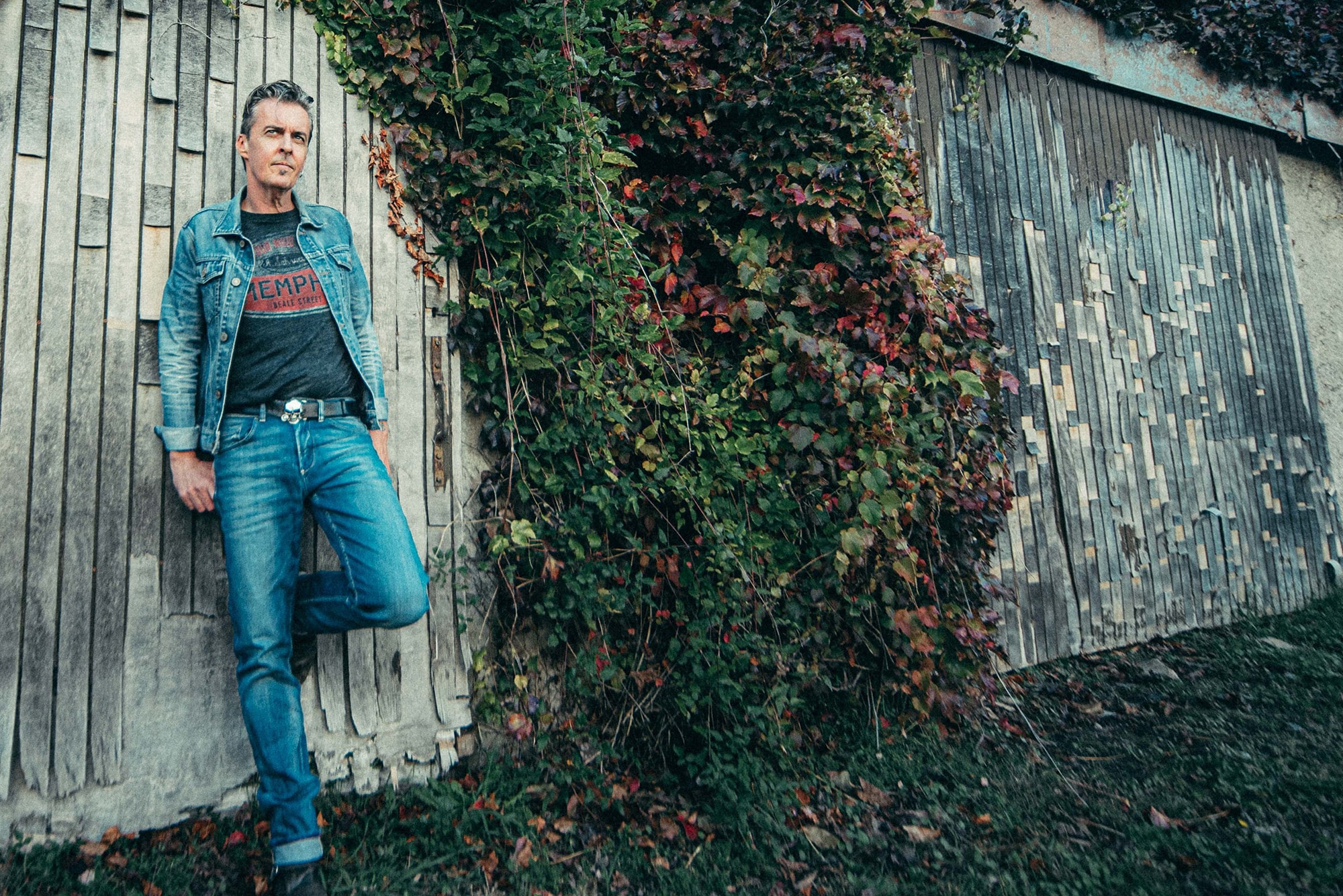 Denis Agenet promo shot 1 (c) Jean Marie Jagu