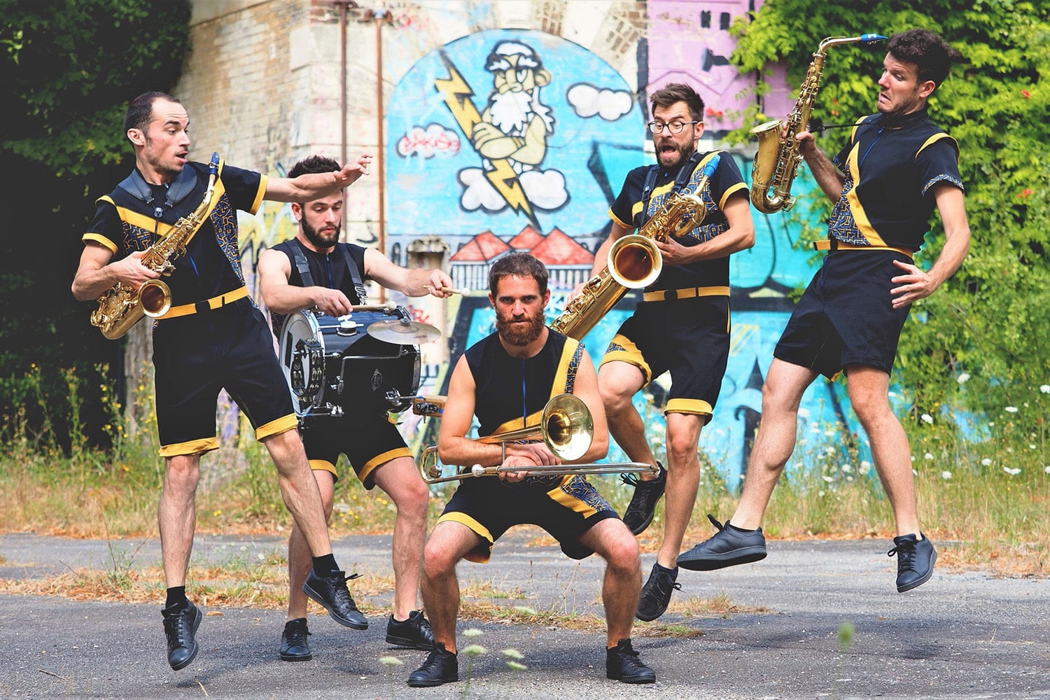 mouv_n_brass -caktus photo com