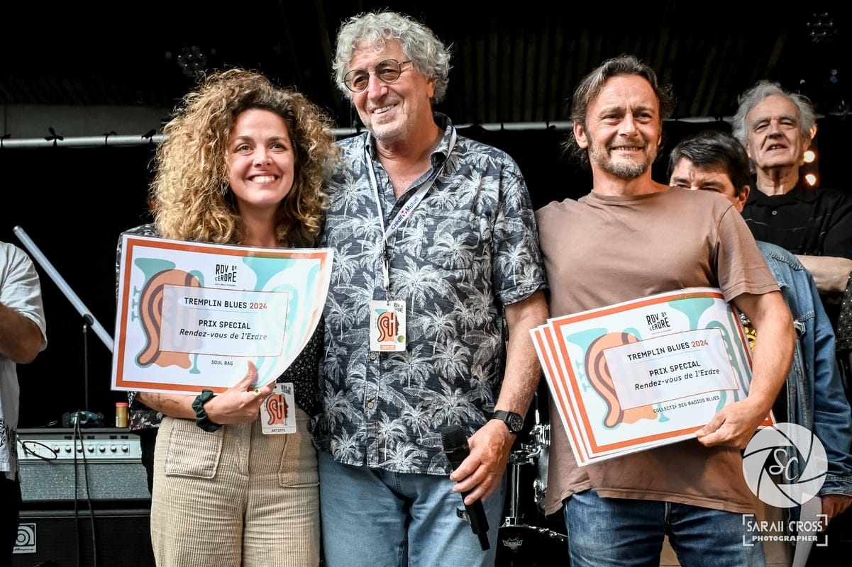 remise prix tremplin blues (c) Sarah Cross
